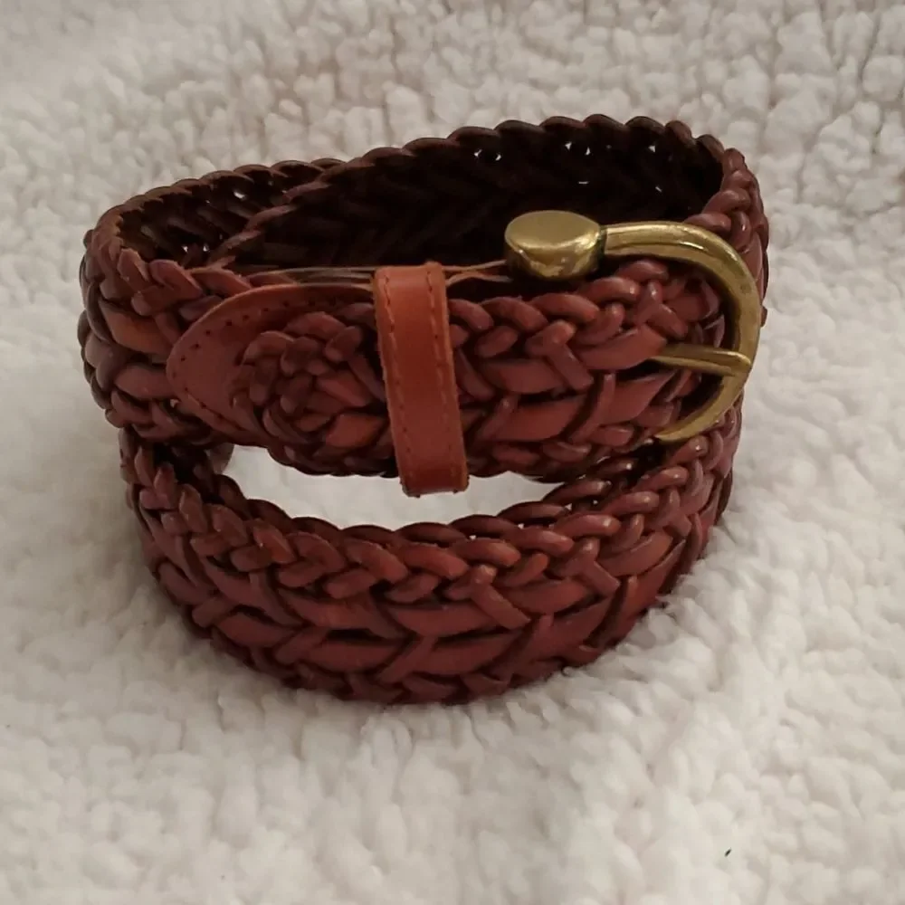 Vtg. Calvin Klein Leather Brown Woven Belt 36
